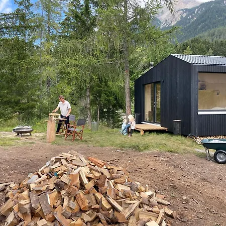 Dom wakacyjny Unbound Tiny House In Lenz *